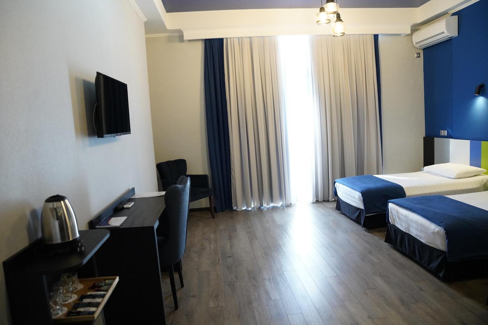 Hotel Panoramic Kutaisi Eksteriør bilde
